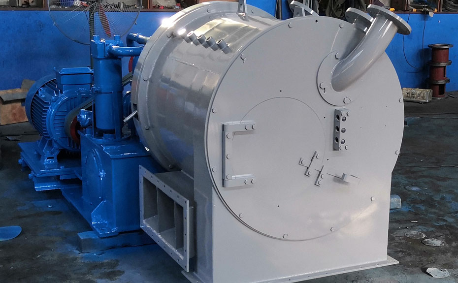 HR630雙級活塞推料離心機(jī)主機(jī)